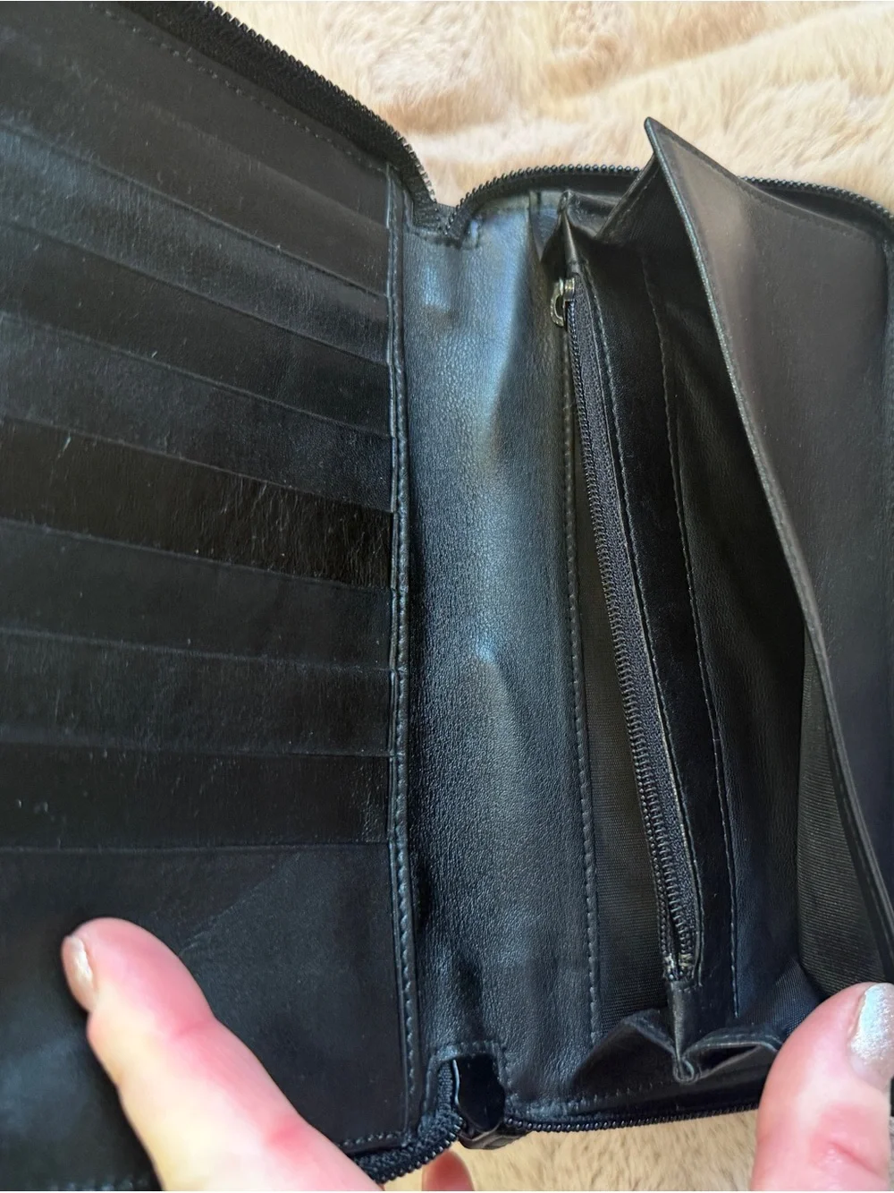 Gucci Black Leather Wallet with Embossed Logo